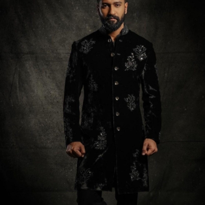 Vicky Kaushal Style Handcrafted Sherwani Set